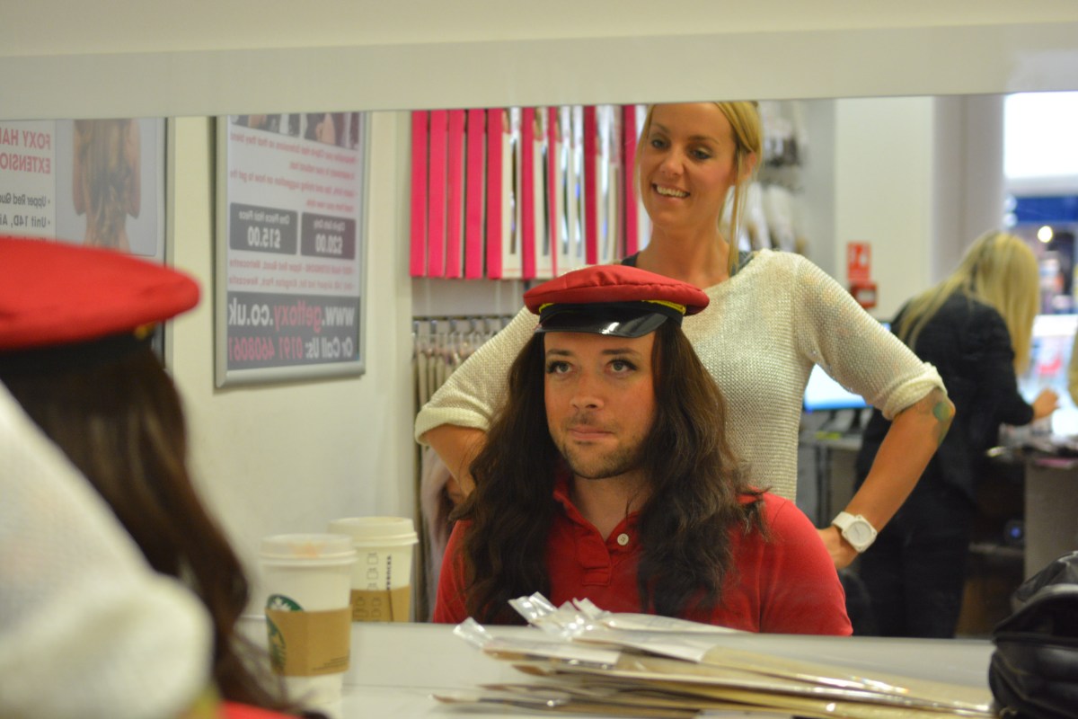 Stuart Elmore - Foxy Hair Extensions